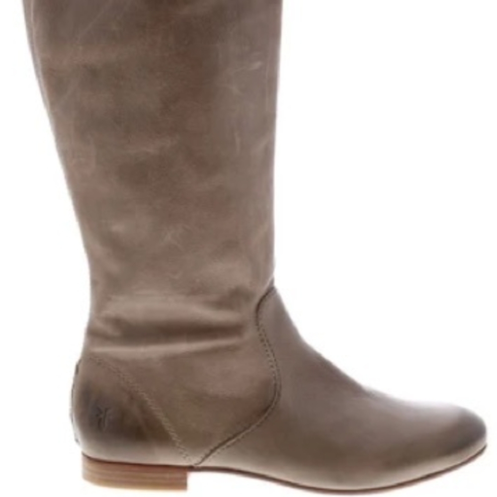 FRYE. Leather Boots Jlian Pull on Size 6M Signs Of Wear See Last Pictures